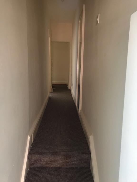 Guest house King Kennys Pad 2*