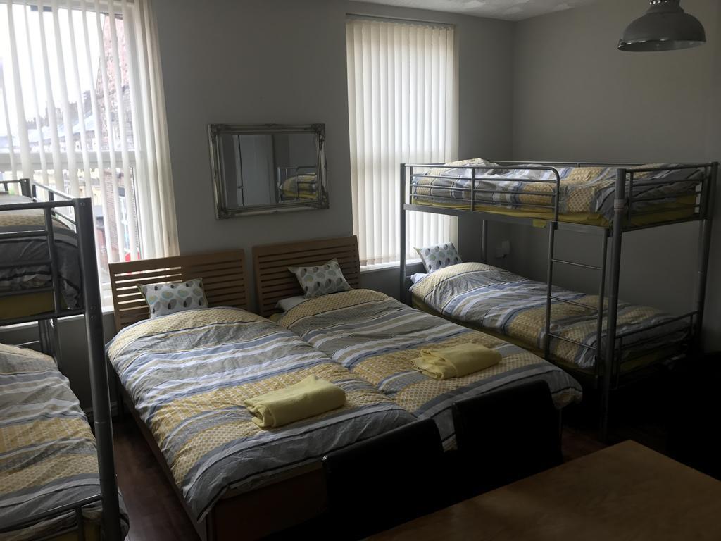 King Kennys Pad 2* Liverpool